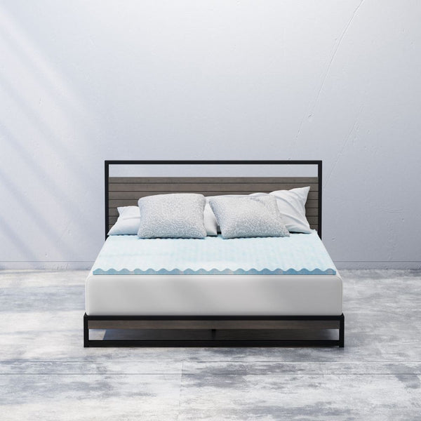 https://www.zinus.com/cdn/shop/products/1965759037503_1_Cooling_Air_Flow_Memory_foam_Mattress_Topper_1.5_inch_grande.jpg?v=1592196084